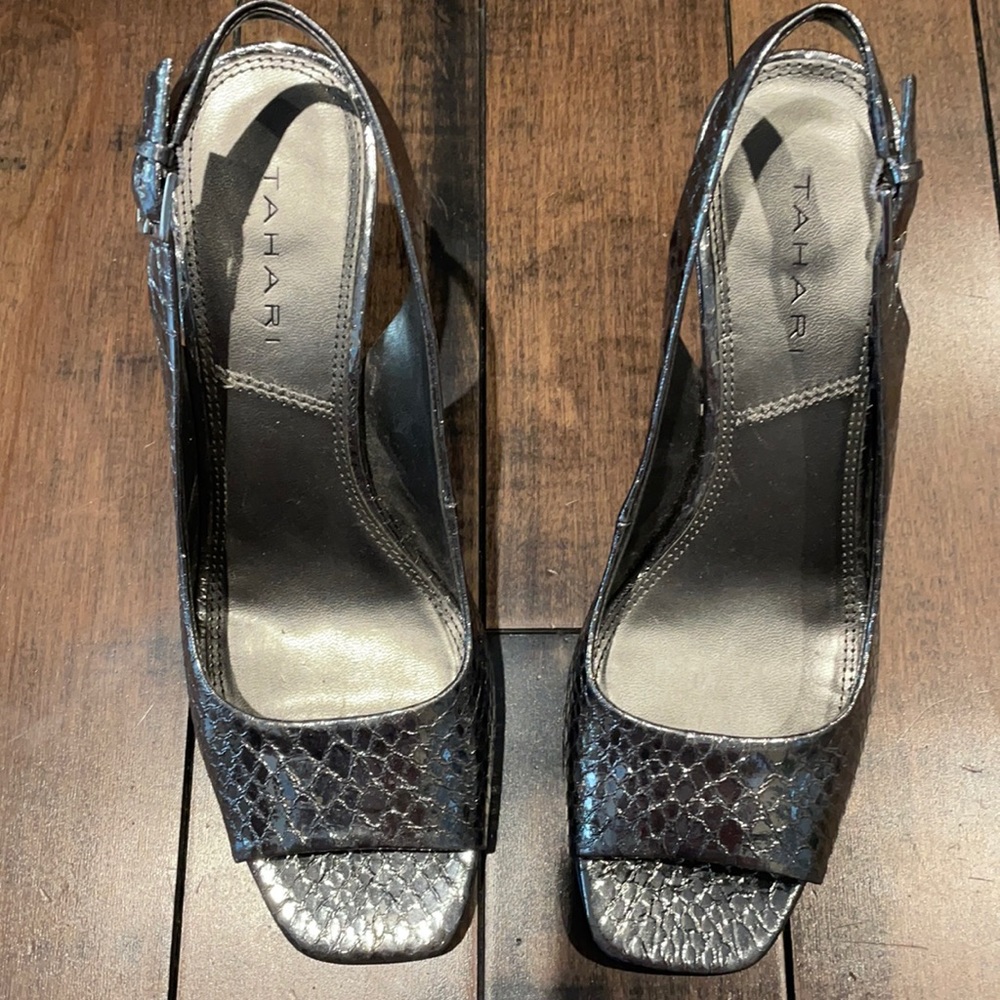 Silver open toe sandals